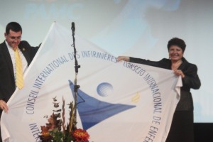 11 октября 2012 г. Торжественное открытие форума. Д. Бентон и В.А. Саркисова