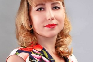 2 место в номинации «Лучший акушер» — Устенко В.А., акушерка ГКПЦ
