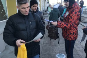 Флешмоб в Омске на ул. Ленина