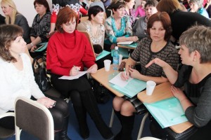Групповые дискуссии по специализированным секциям