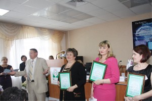 Награждение победителей конкурса ОПСА «Лучший по профессии 2011» в номинации «Лучшая акушерка»
