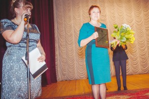 Награждение победителей конкурса ОПСА «Лучший по профессии 2014». Гран-при в номинации «Лучший руководитель сестринского персонала ПМСП»