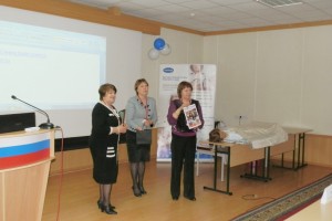 Вручение благодарственных писем ОПСА преподавателям семинара