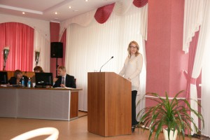 Выступление с докладом И. Н. Калининой
