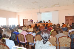 Выступление с докладом О. С. Цыкош